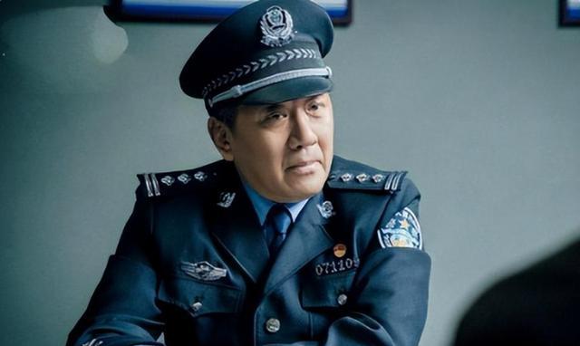 三人毁了一部剧!《我是刑警》这些“戏混子”,快收手吧