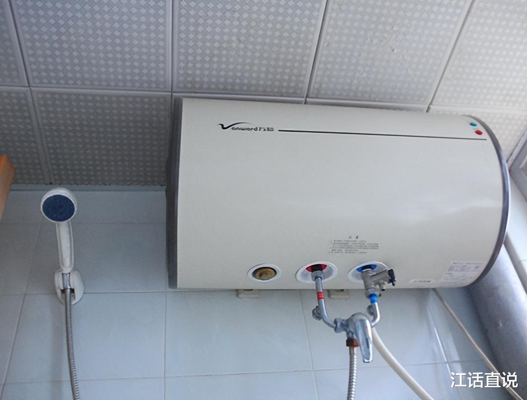 供电员提醒:家中4种家电用完不拔掉插头,电费将会翻倍交