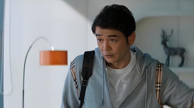 收视第一！《新闻联播》表扬，央视这部黑马剧，让我想站起来鼓掌