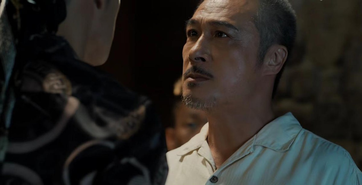 瞪眼咆哮，摇头晃脑，《边水往事》这位败笔演员，看着让人难受