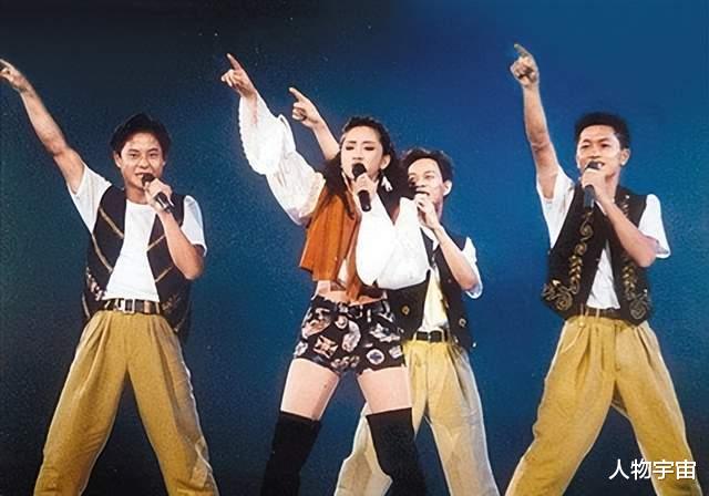 他是草蜢成员,与18年女友分手,每日游泳跑步,打算独自过后半生