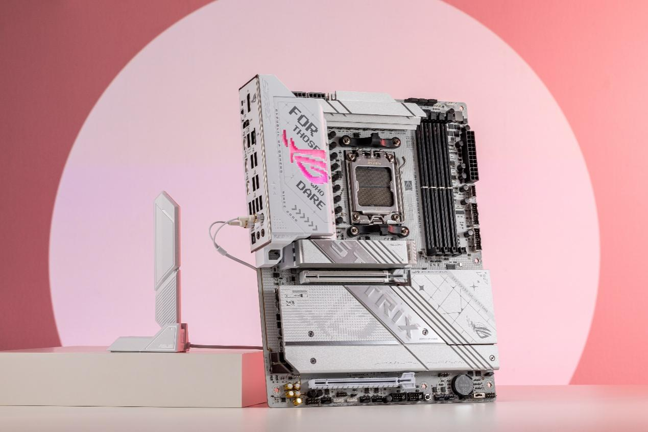 华硕X870吹雪主板火热预售: 锐龙9000佳选