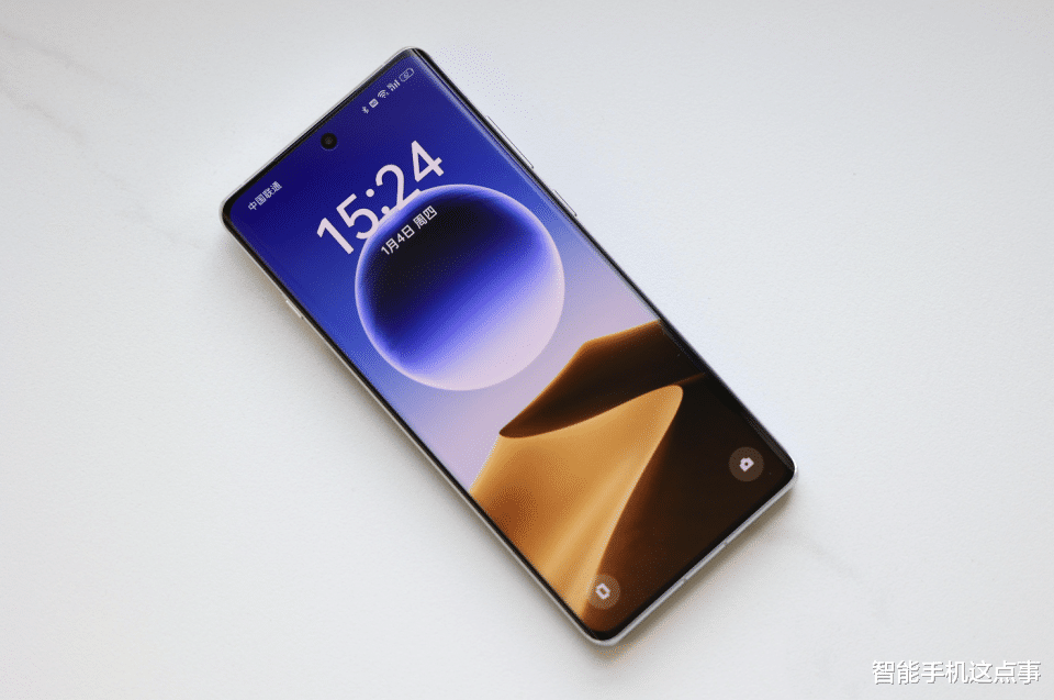 OPPO Find X8系列与一加13均再被确认：外观、影像、定位都很清晰