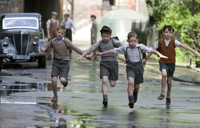 全世界公认的10部战争电影，一部比一部生猛，看完大为震撼