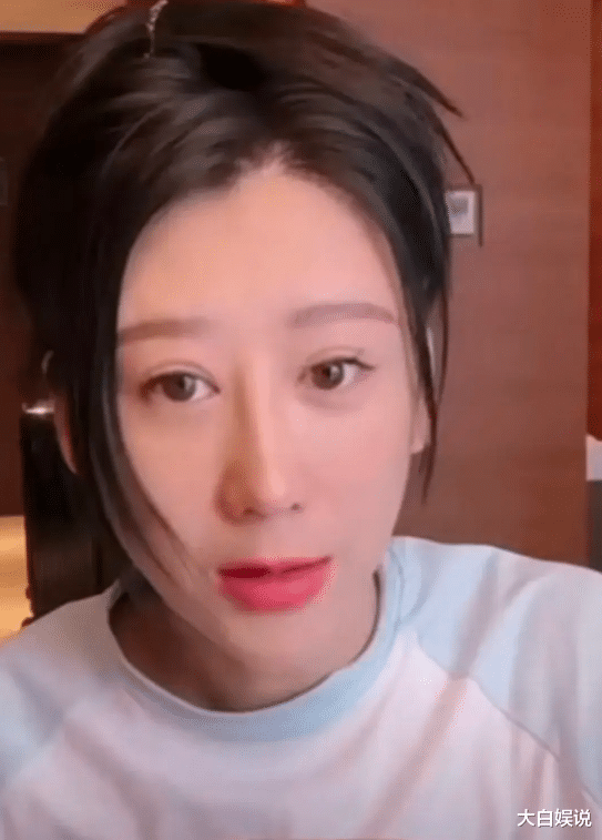 黄晓明估计连夜想分手!叶柯再爆猛料,爸爸酷似刘德华!