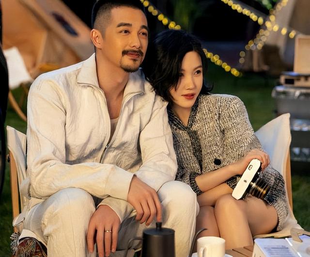 原来他们是夫妻,结婚9年无绯闻,巅峰期官宣喜讯,女儿都2岁了