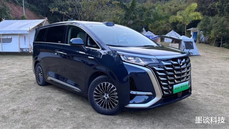 中国十大最贵 MPV 排行榜：理想 MEGA 登顶，哪款豪华保值？