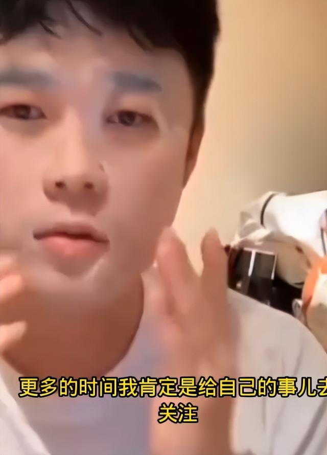 五哈成员齐现身，邓超深夜现身安慰，陈赫高情商回答鹿晗感情问题