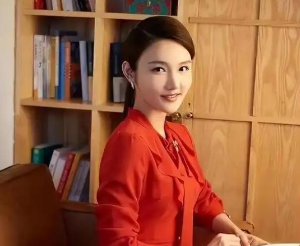 “央视穷鬼”龙洋：没车没房，择偶标准高到离谱，如今怎么样了