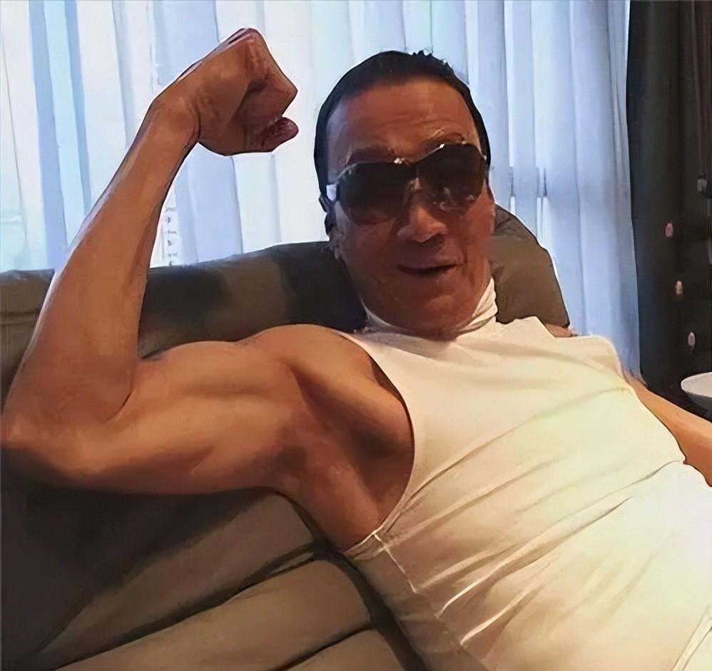 “老牛吃嫩草”的5位男星,在当爷爷的年纪当了爹,幸福又辛苦