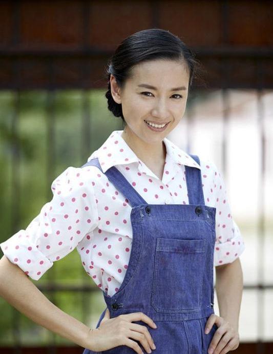 一脸褶子、耷拉眼皮却演“梦中情人”？压9年才播的剧闭眼选角吗