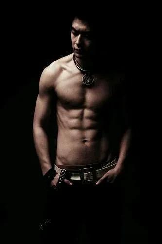 贾宗超被大家称之为:行走的荷尔蒙男人味十足,演技精湛。