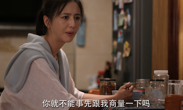 空降2集,收视率破2.4!观众:真不愧是我苦等一年的都市大剧