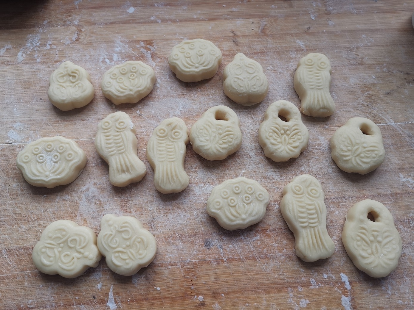 今日农历七月初七，记得“吃1样，做1事”，事事如意好运气，老传统别丢