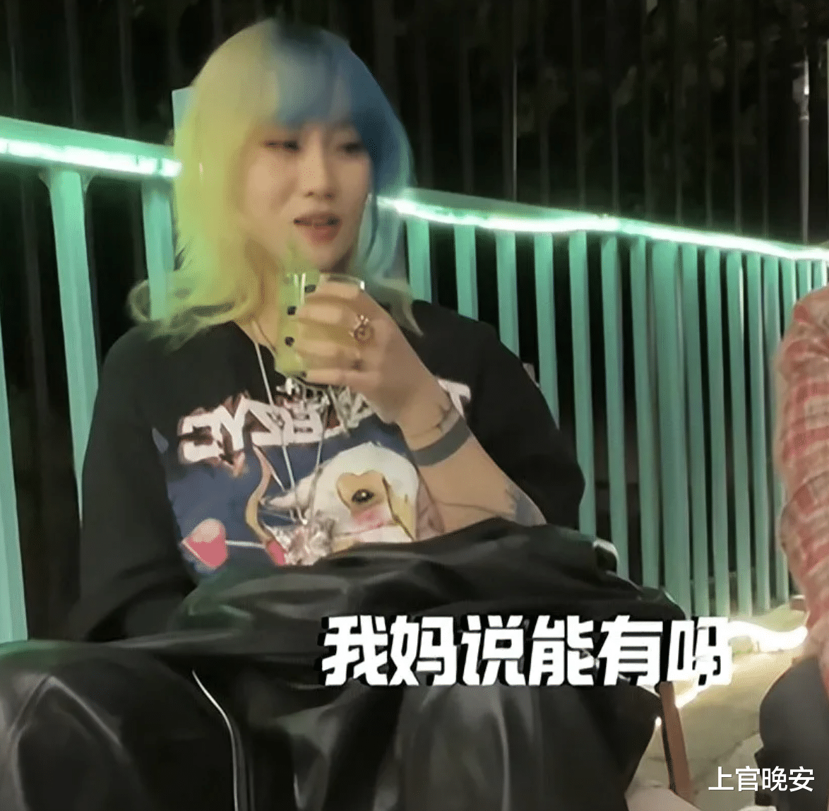 同是窦唯的基因,把王菲的女儿和高原的女儿一对比,差距就出来了