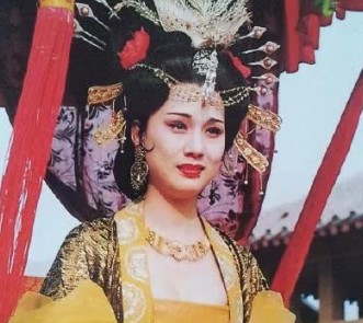 她是陈道明剧中的女人,跟导演同居27年不领证,63岁因病遗憾离世