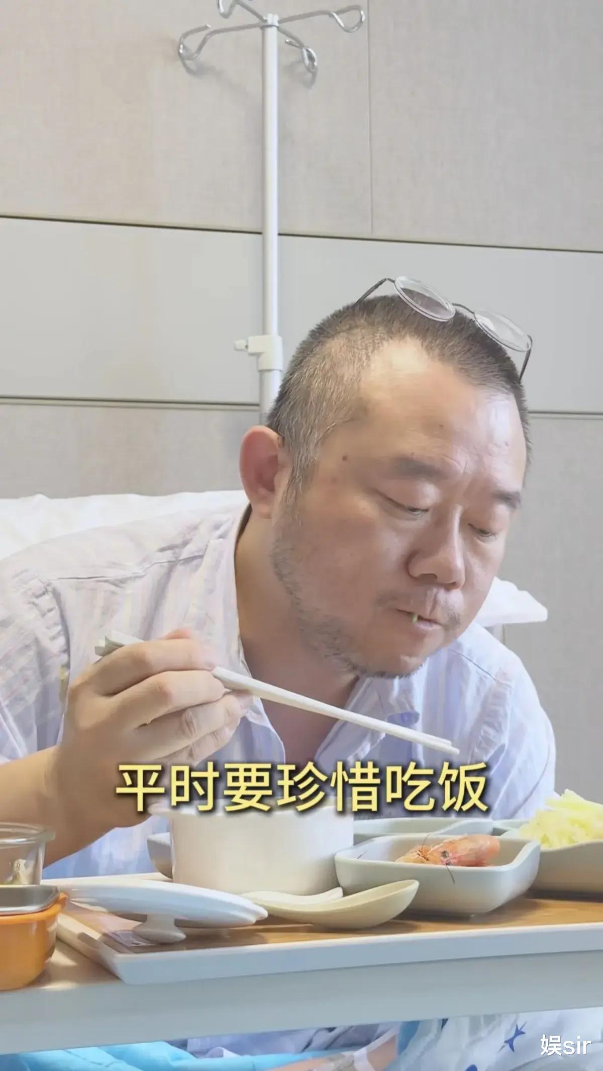 47岁涂磊病情曝光,自称5天不吃不喝像行尸走肉,头发胡须花白