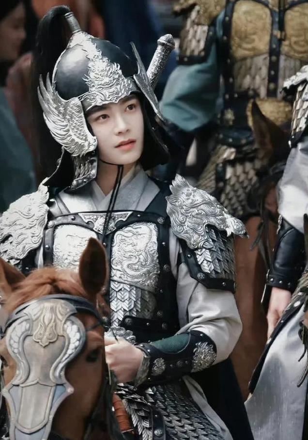 星光大赏来袭,最帅美男洗牌,李现登顶,吴磊第8成毅4林更新第2