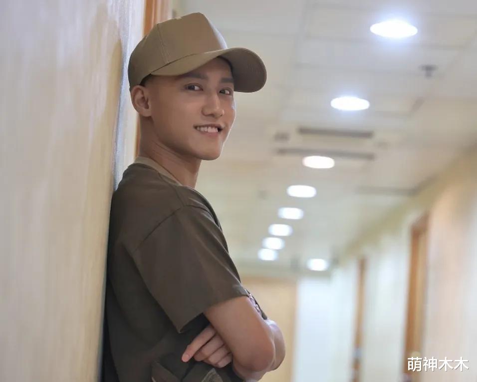 29岁港星因罕见癌去世，近年圈内英年早逝的明星，有6位罹患癌症