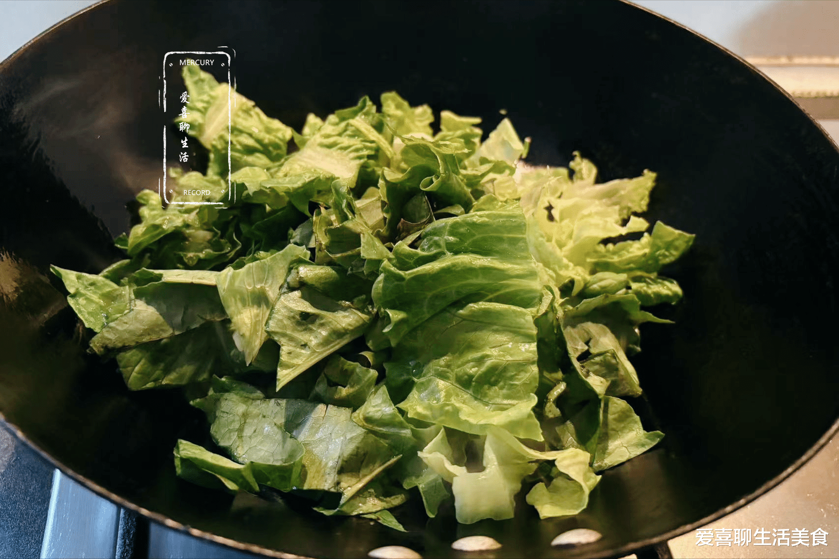 这菜浑身是宝，叶子比根筋更营养，但是经常被扔掉，不懂吃太可惜！