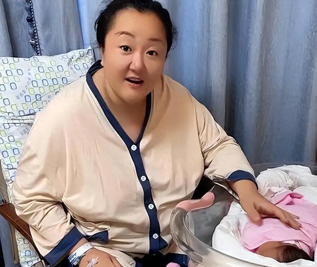 2亿身价吃播网红胖姐，得脑溢血，留下遗嘱：所有资产给现任老公