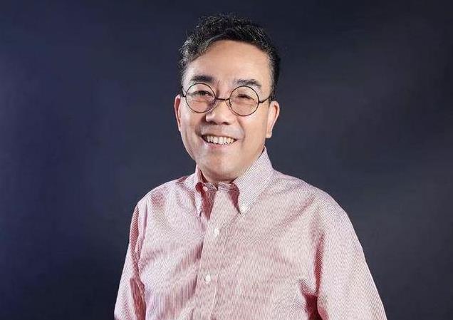 矛盾升级！杨议再曝猛料，直播点名郭德纲“扒灰”儿徒女友