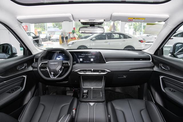 油耗低至4.3L,比宋Pro DM-i还省油,这车真香!