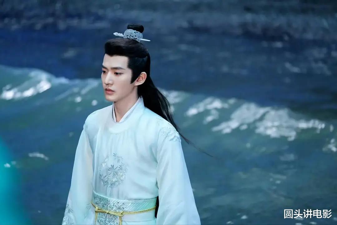 电视剧网播热度榜,《少年白马醉春风》跌至第二,你在追哪一部?