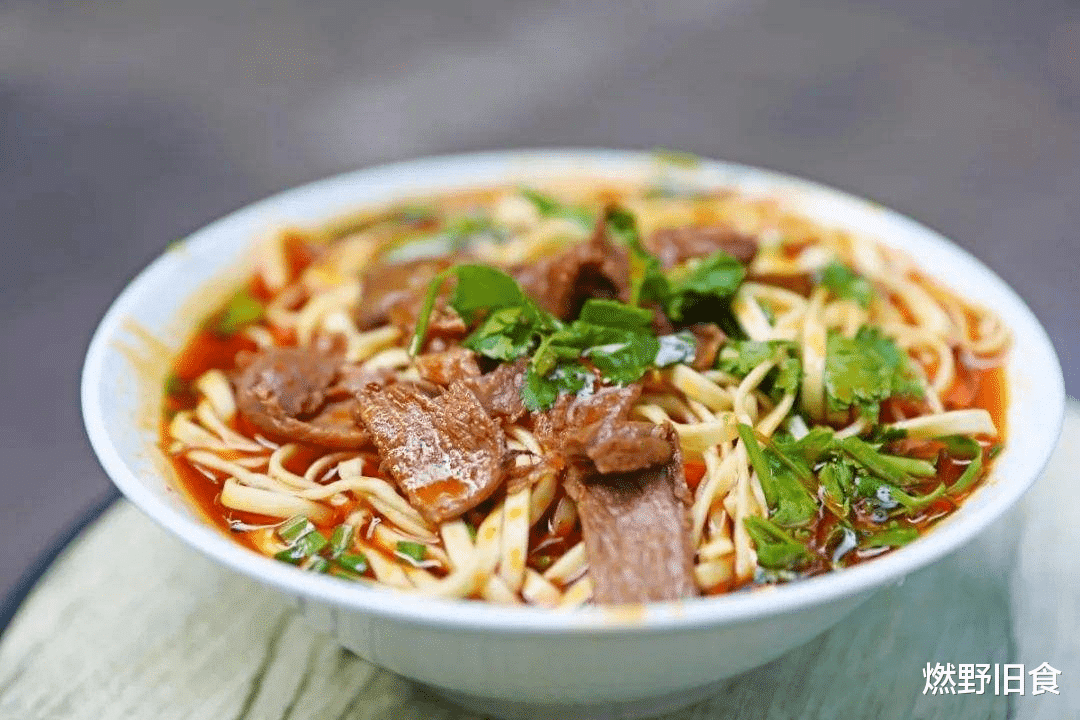 西北地区最适合盛夏逛吃的三大省会城市，都是妥妥的美食之都