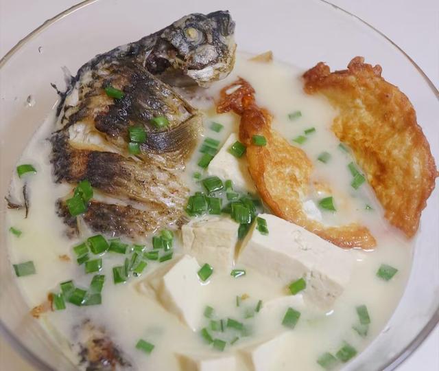 立秋后，吃牛羊肉不如多吃它，蛋白质含量极高，鲜嫩肥美营养又高