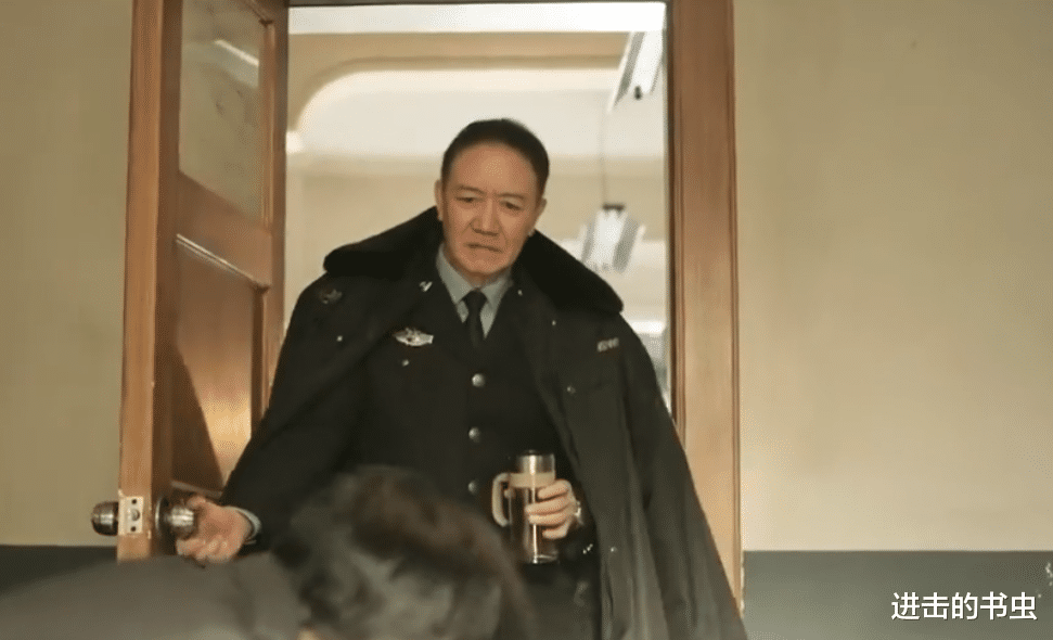 《黑白诀》全明星阵容也拯救不了“傻子男主设定”!