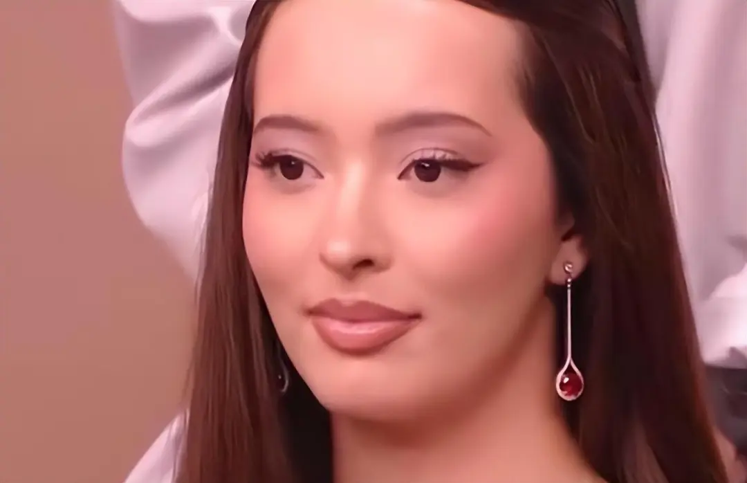 没想到,70岁香港天后甄妮,会以这种方式,给刀朗狠狠出了口恶气