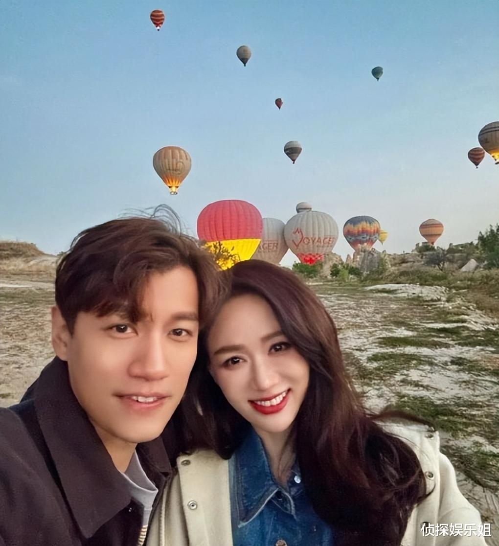 45岁陈乔恩庆祝结婚两周年，与Alan甜蜜撒糖，婚后被宠成小姑娘