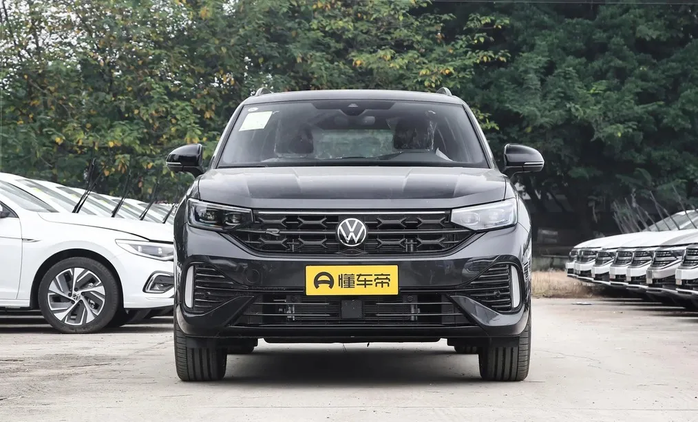 大众中型SUV从24.7万跌至12万起，搭载2.0T爆220马力