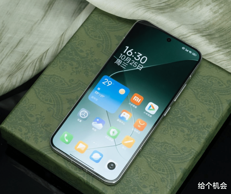 4小时打破销量纪录，16GB+1TB+骁龙8Gen3，如今价格再降千元