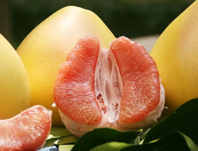 上了60岁要远离香蕉？医生：不想坐救护车，3种水果别随便进嘴