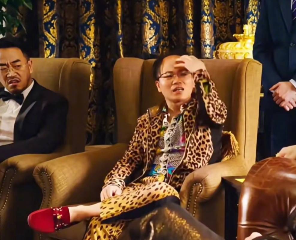 圈内大瓜！多位演员自曝曾被导演郑某峰侵害，罪恶行径令人发指