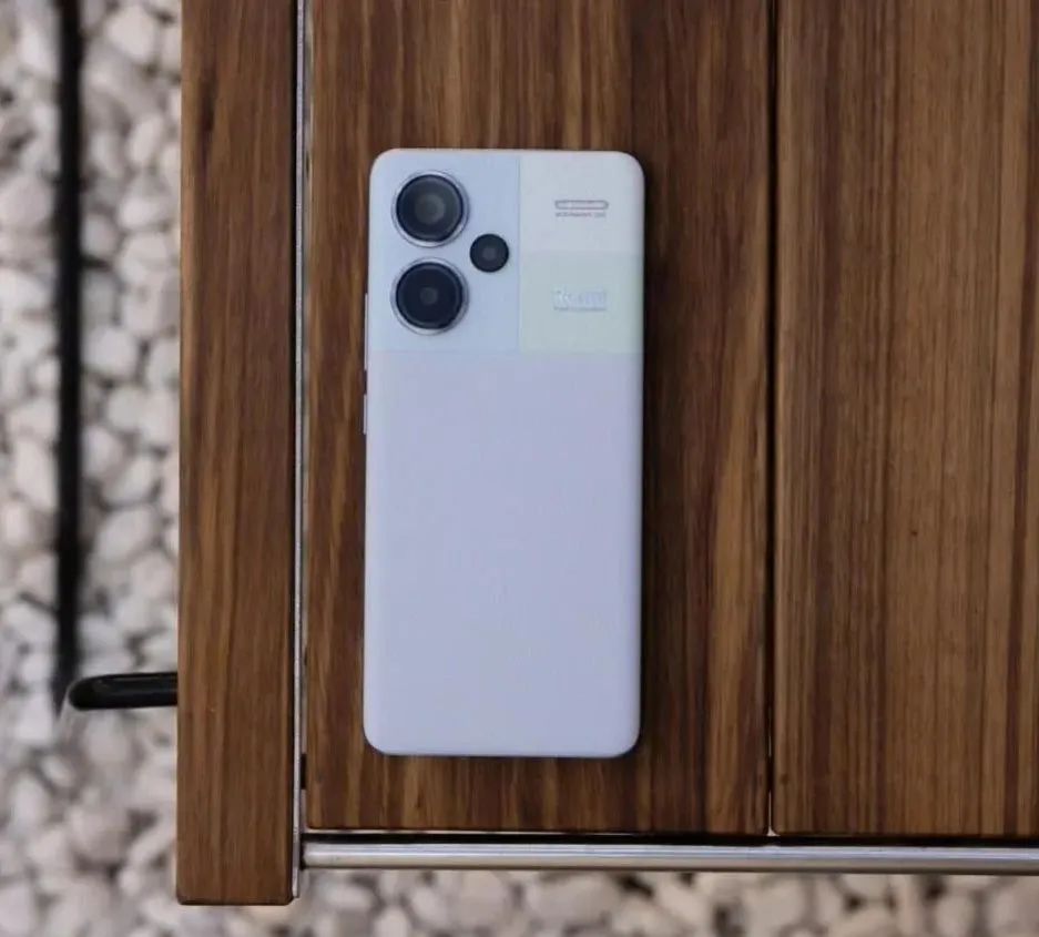 小米新機：45W快充，預計為Redmi Note 14系列！
