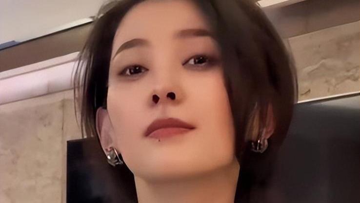 葛荟婕声援章子怡炮轰汪峰：你还能再生吗？森林北凌晨5点回应！