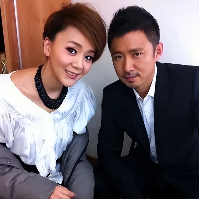 演员王一楠,身住上海大别墅,生活超节约,为省电深夜才用洗衣机