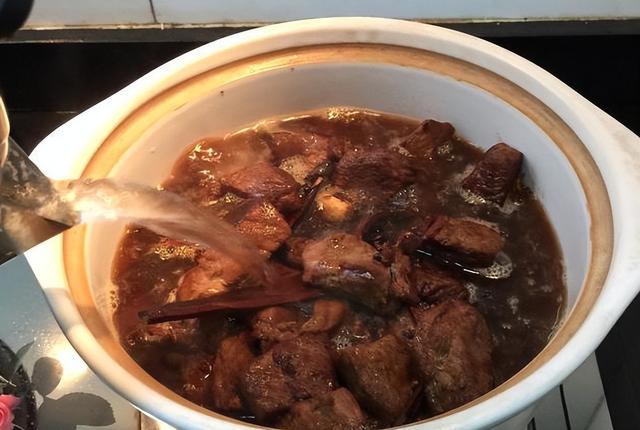 提醒:锌是保护心脏、防痴呆的重要元素,常吃3类食物可以补充