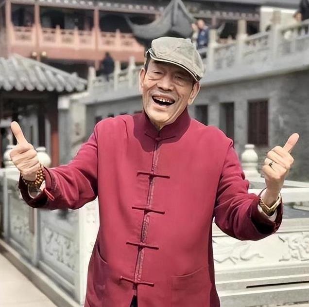 杨少华师承为何有争议?长子杨威一锤定音,直言父亲是海青