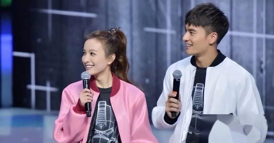 吴昕郑凯恋情再添实锤,两人感情稳定已同居,在一起多年拒不承认