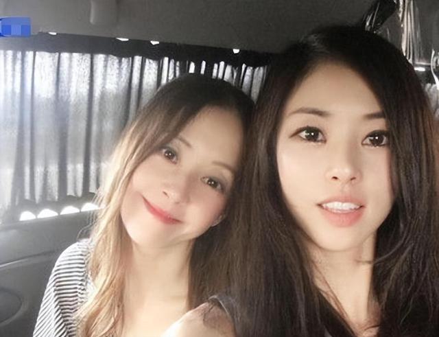 65岁却有25岁的脸,二婚嫁小30岁总裁,冻龄女神徐贞姬到底有多牛