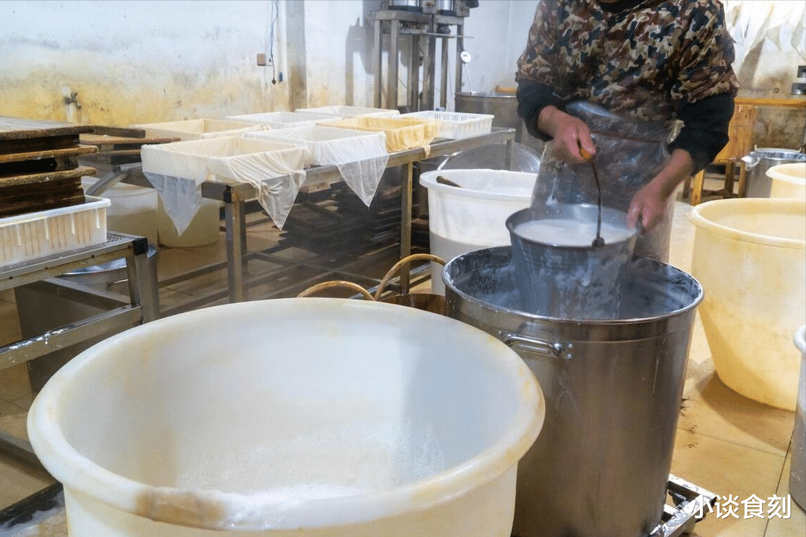 买豆腐时,是“边好”还是“中间好”?二者口感区别大,别买错了