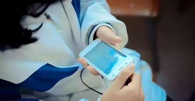 喝下一口就任人摆布！祸害女性的“听话水”有多可怕？千万要警惕