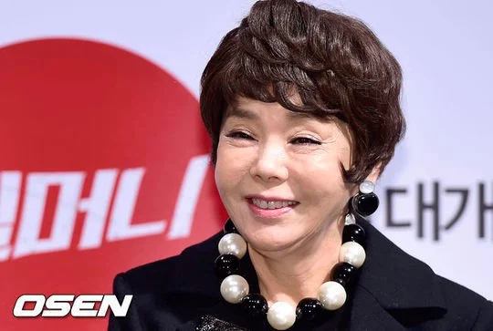 韩国“演艺妈妈”金秀美去世，刘在石、申贤俊等众多明星前往吊唁