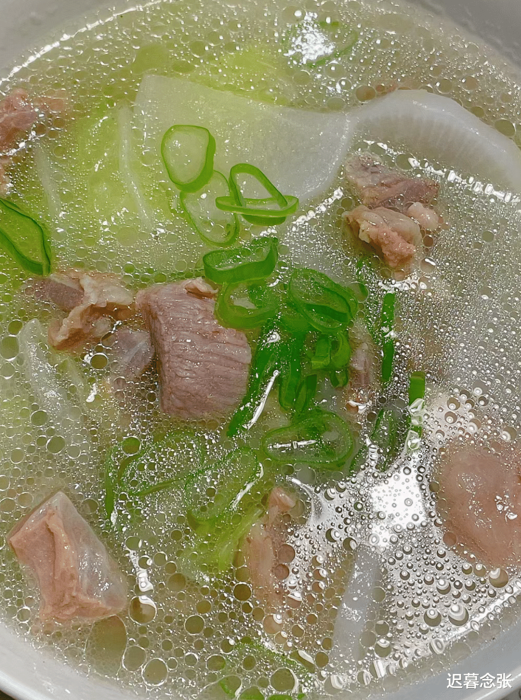 羊膻味的“克星”来袭,炖羊肉加这些香料,肉嫩汤鲜1斤只需放2克