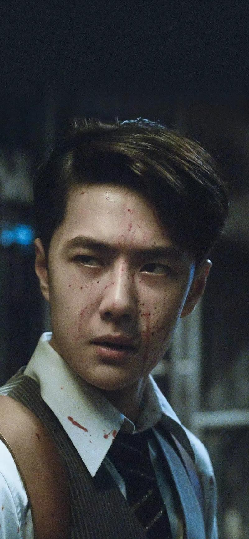 同为公司摇钱树,赵露思和王一博的境遇却不同