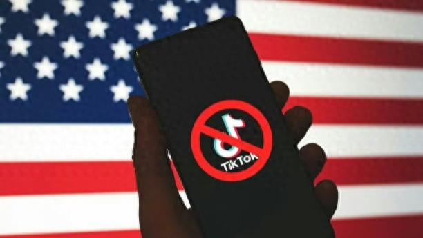 紧急警告：美国众议院议员勒令苹果谷歌禁用TikTok，罚款高达数千亿！